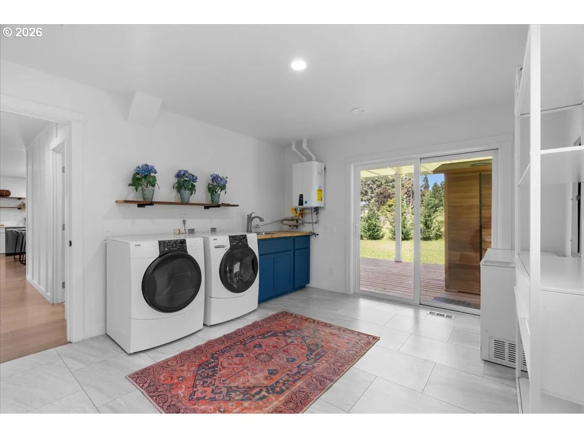 Laundry-Main