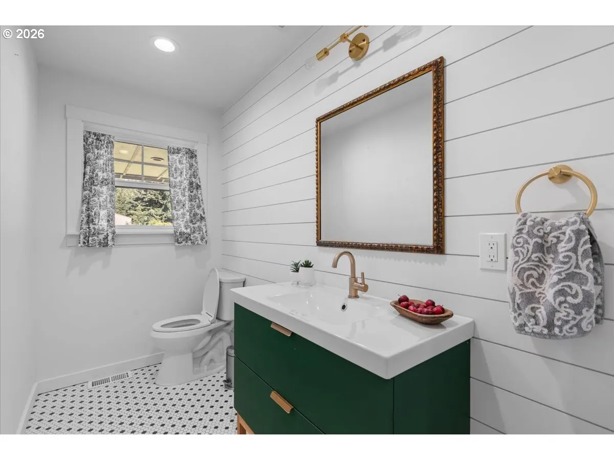 Bathroom-Main