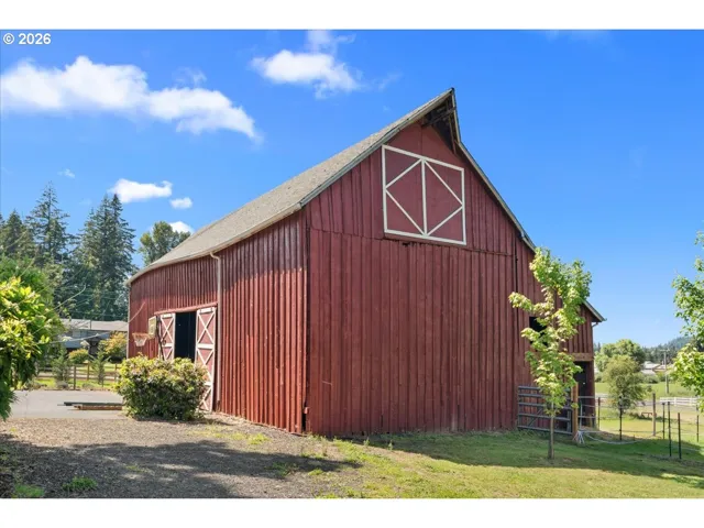 Barn