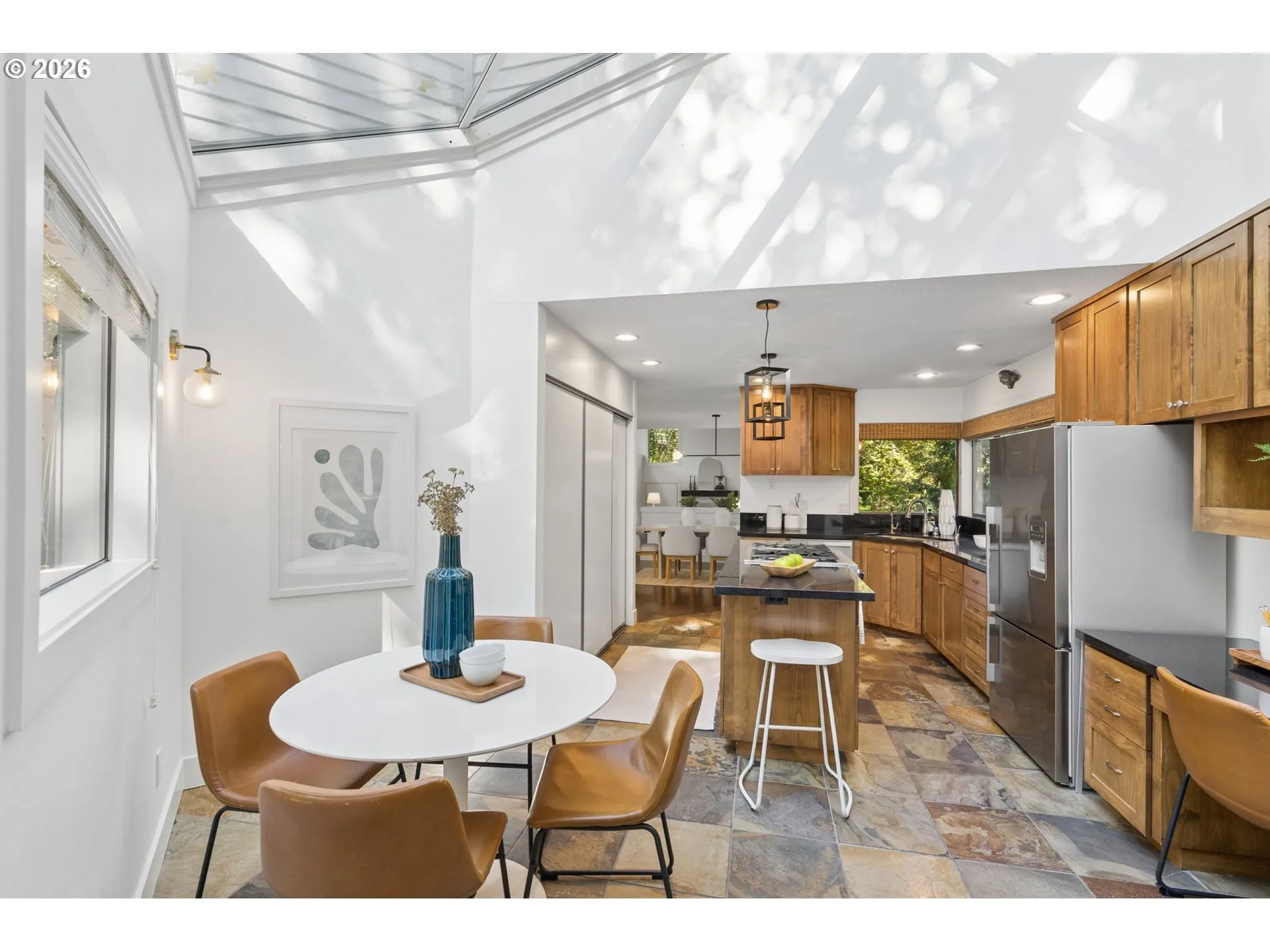 Kitchen-Eating Area