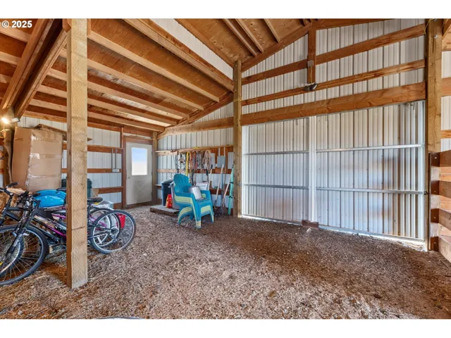 Barn