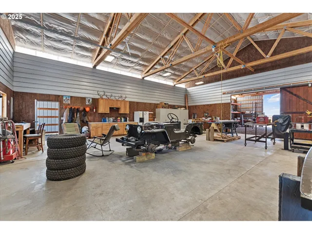 Shop-Finished