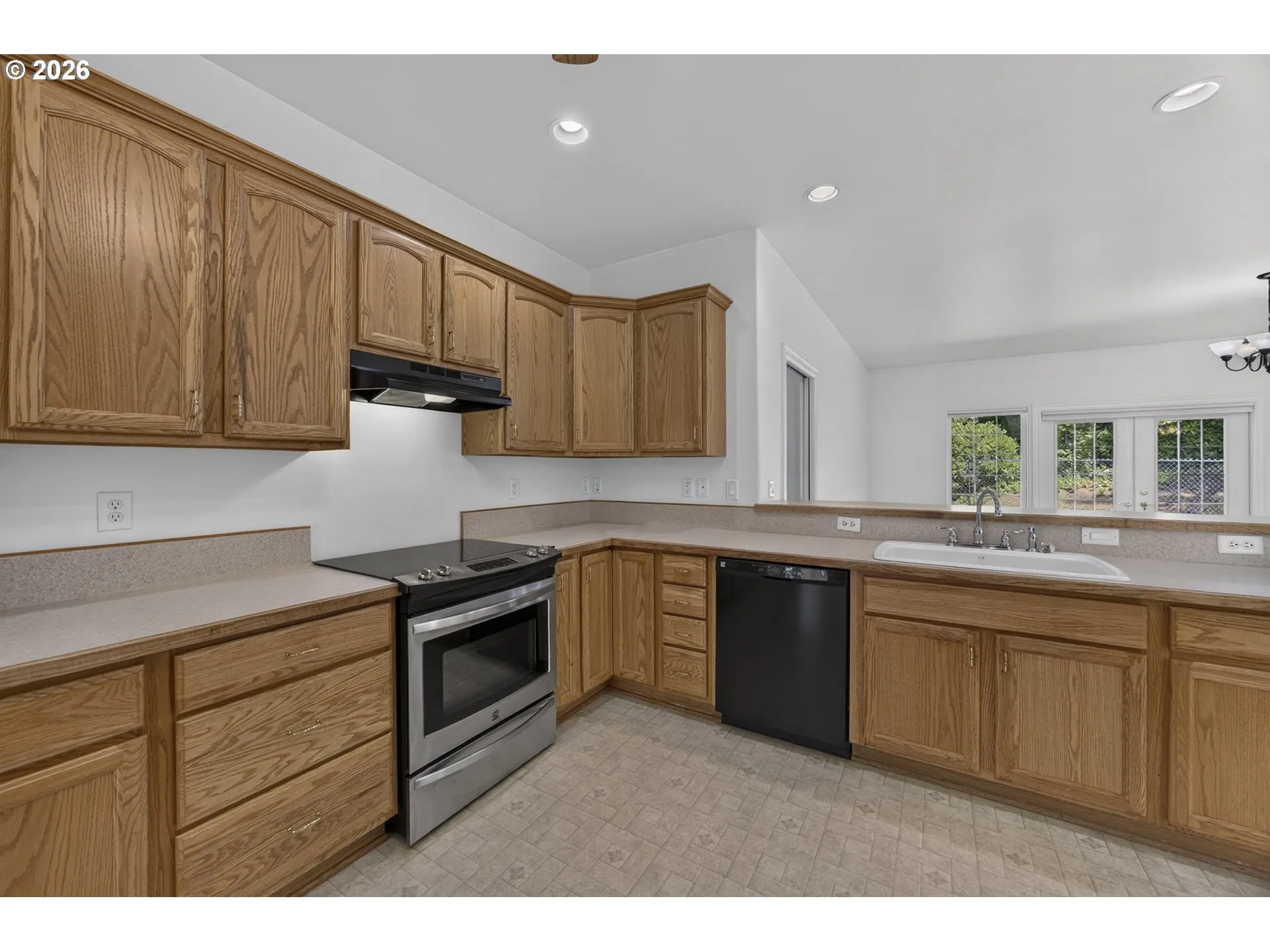 Kitchen-Oven