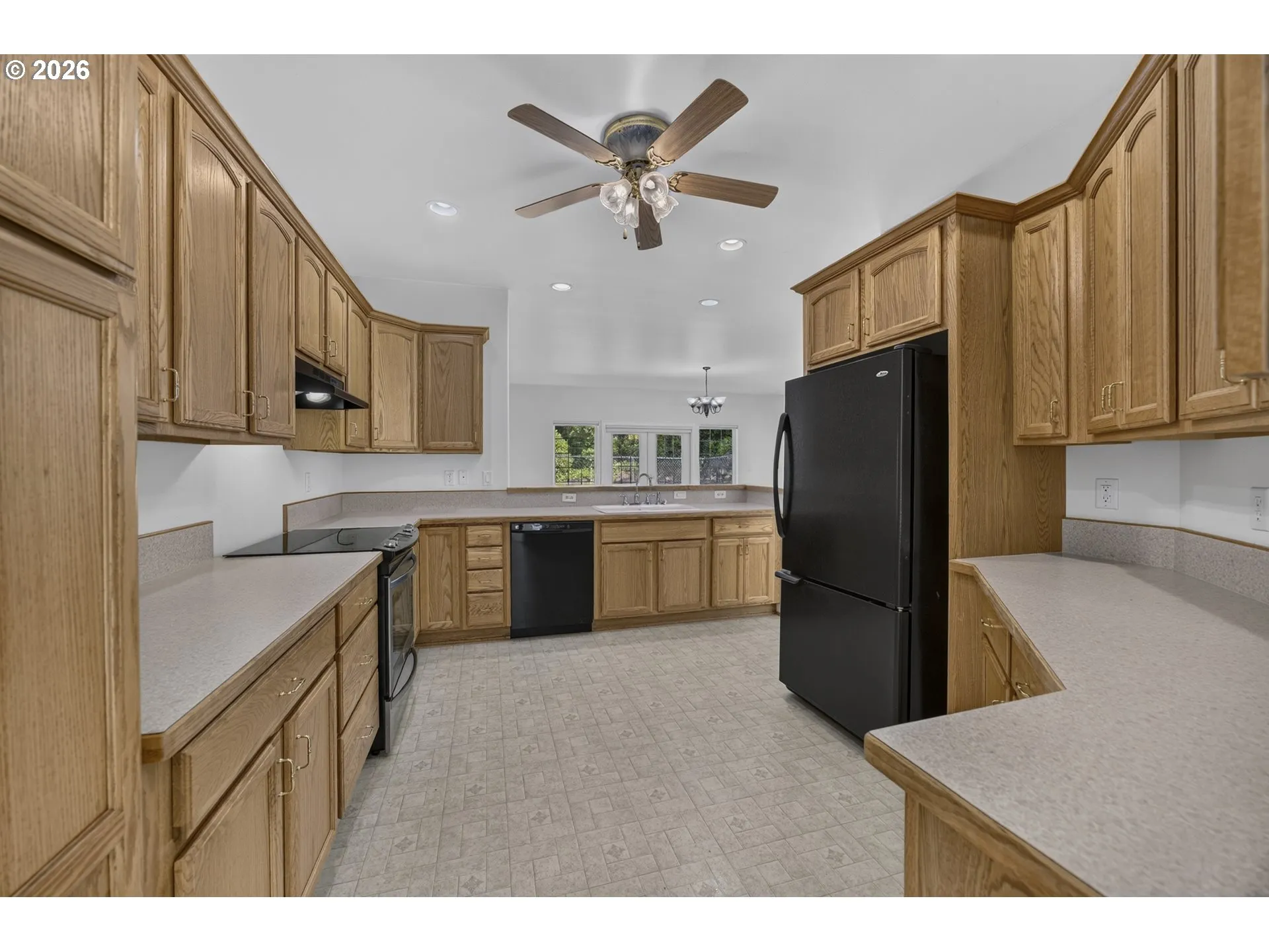 Kitchen-Ceiling Fan