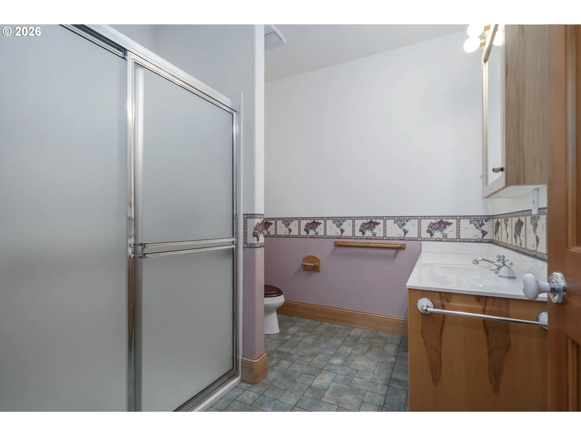 En Suite Bathroom