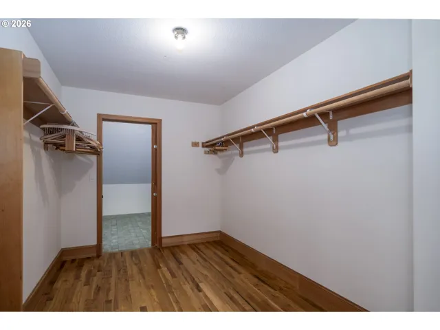 Primary Bedroom-Walk-In Closet