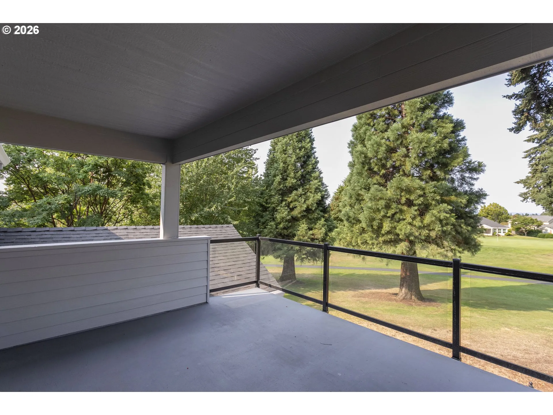 Balcony-Covered