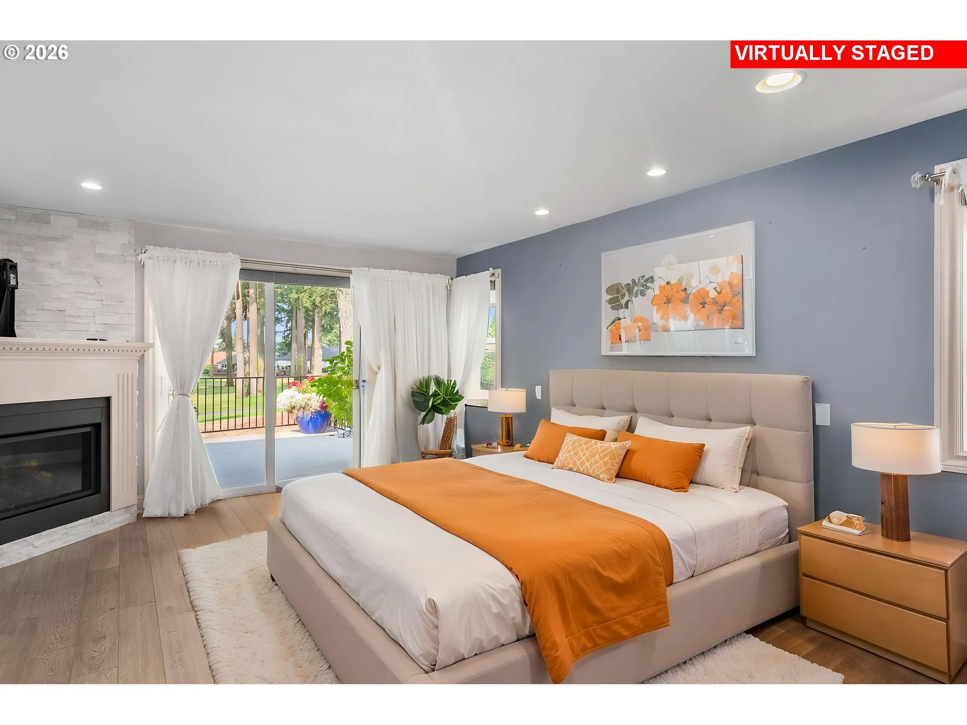 Bedroom, Owner's Suite-Main