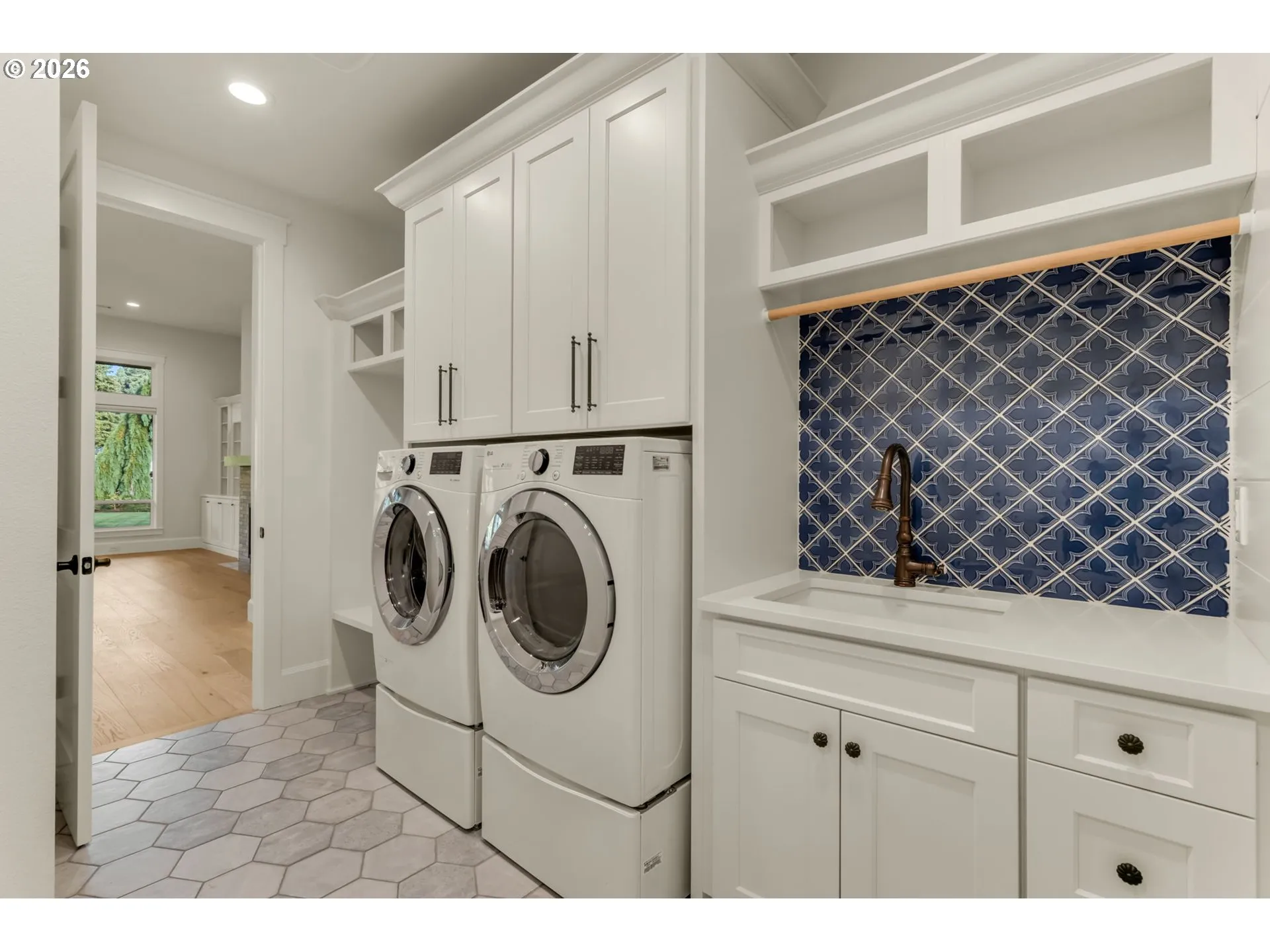 Laundry-Main