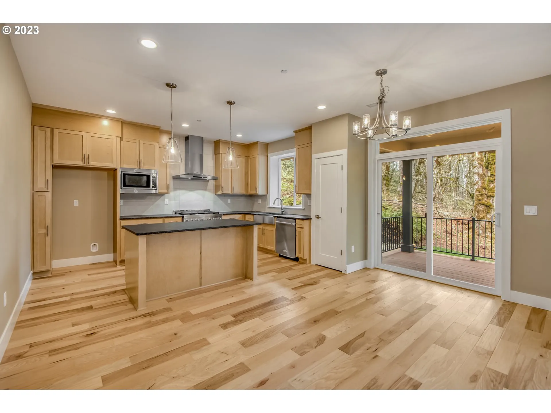 Kitchen-Island
