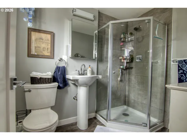Owner's Suite Bathroom