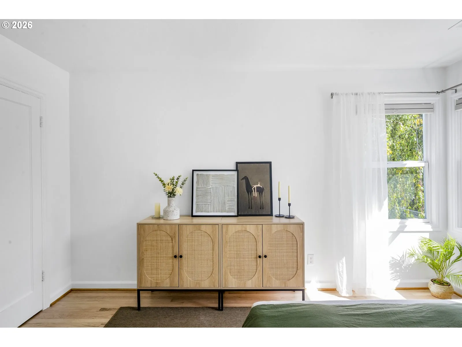 Bedroom, Primary-Upper