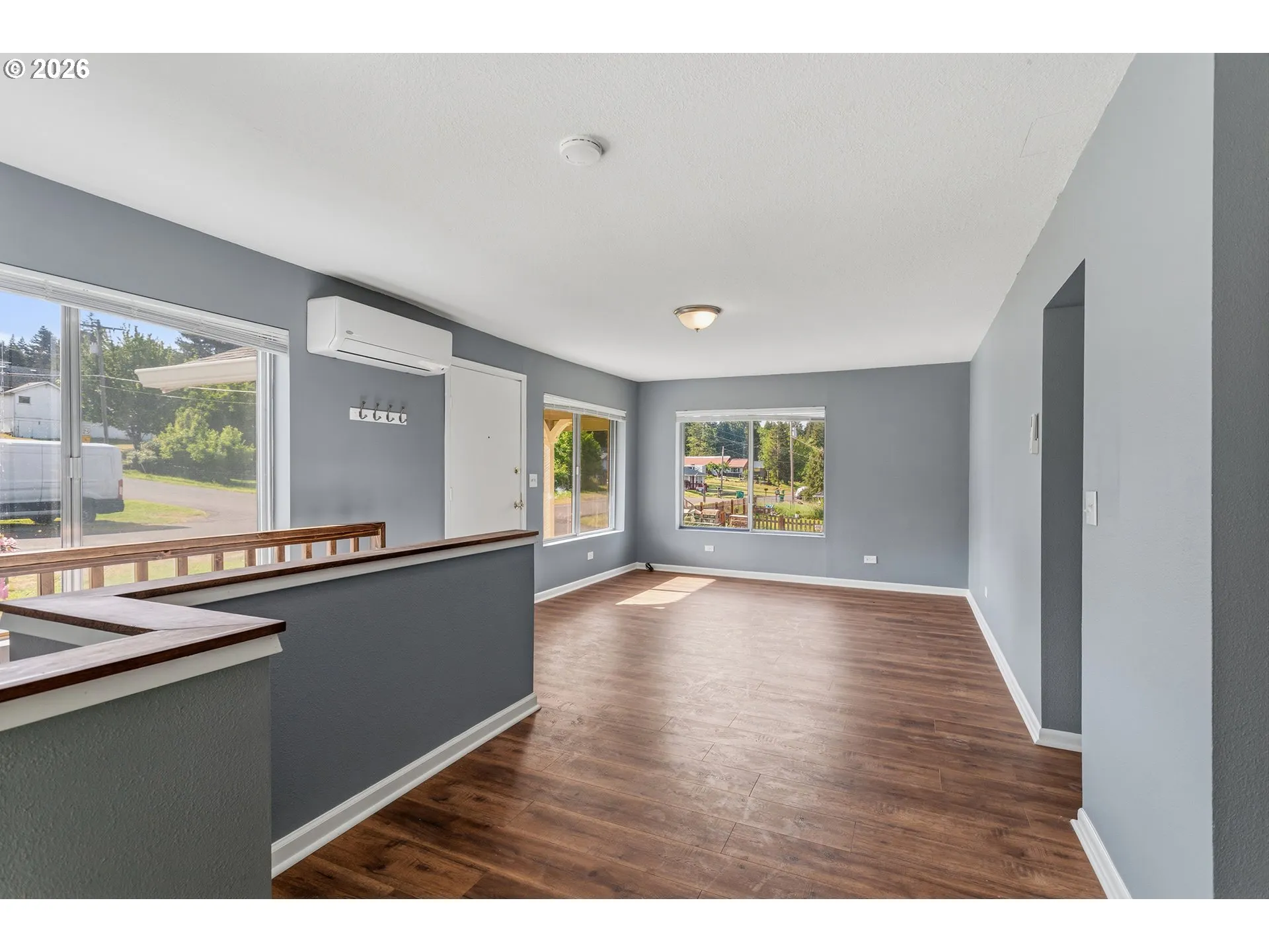 Living Room/Dining Room