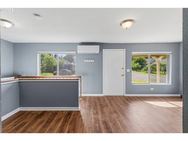 Living Room/Dining Room