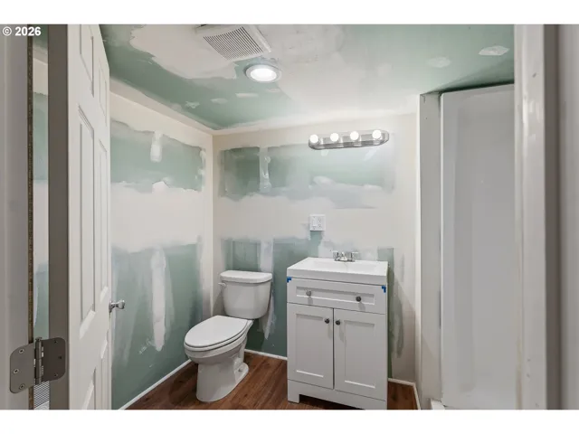 Basement-Partially Finished