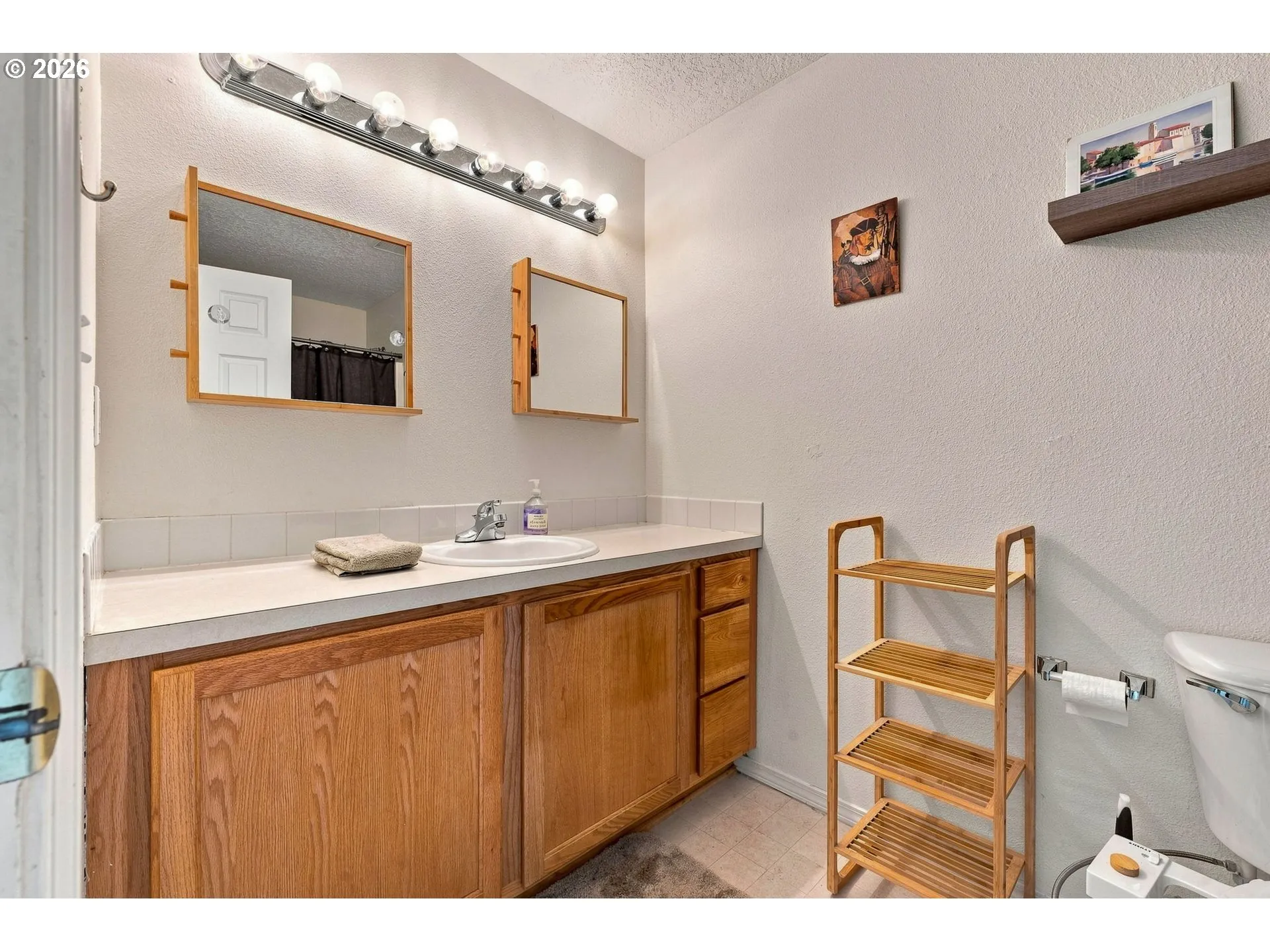Attached Bathroom #1-Full Bathroom