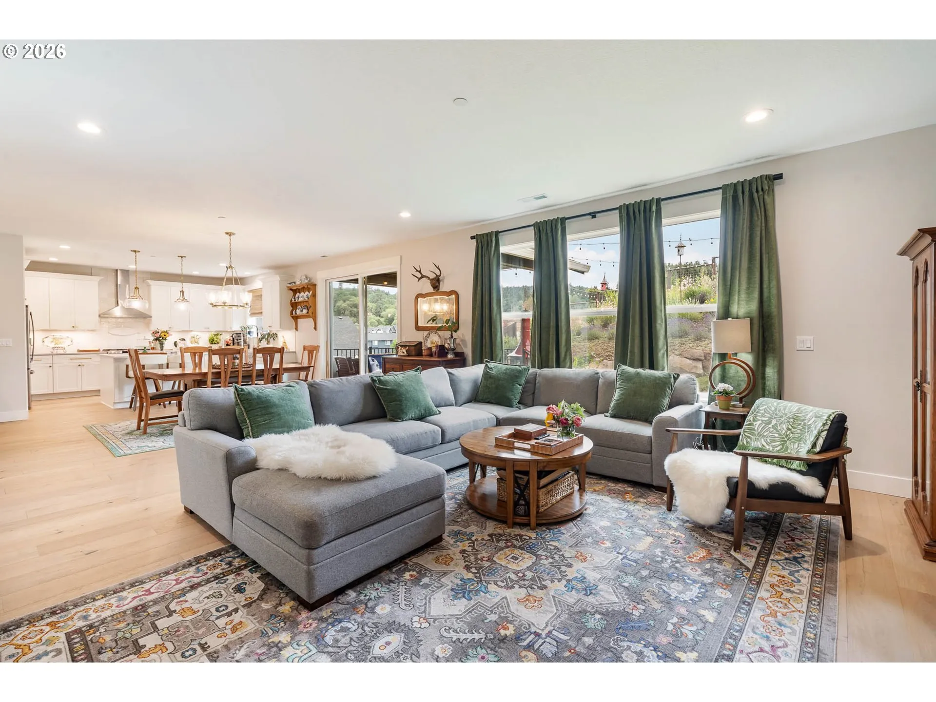 Living Room/Dining Room