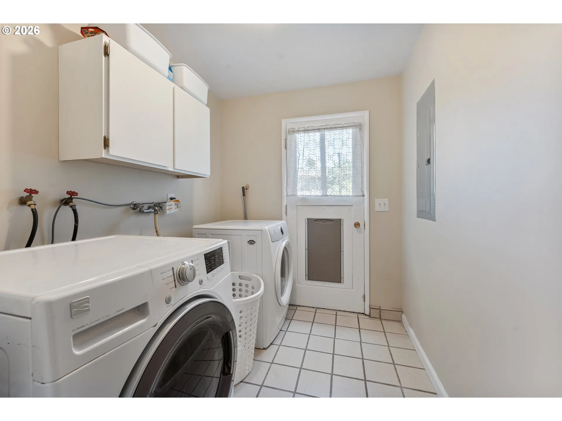 Laundry-Lower