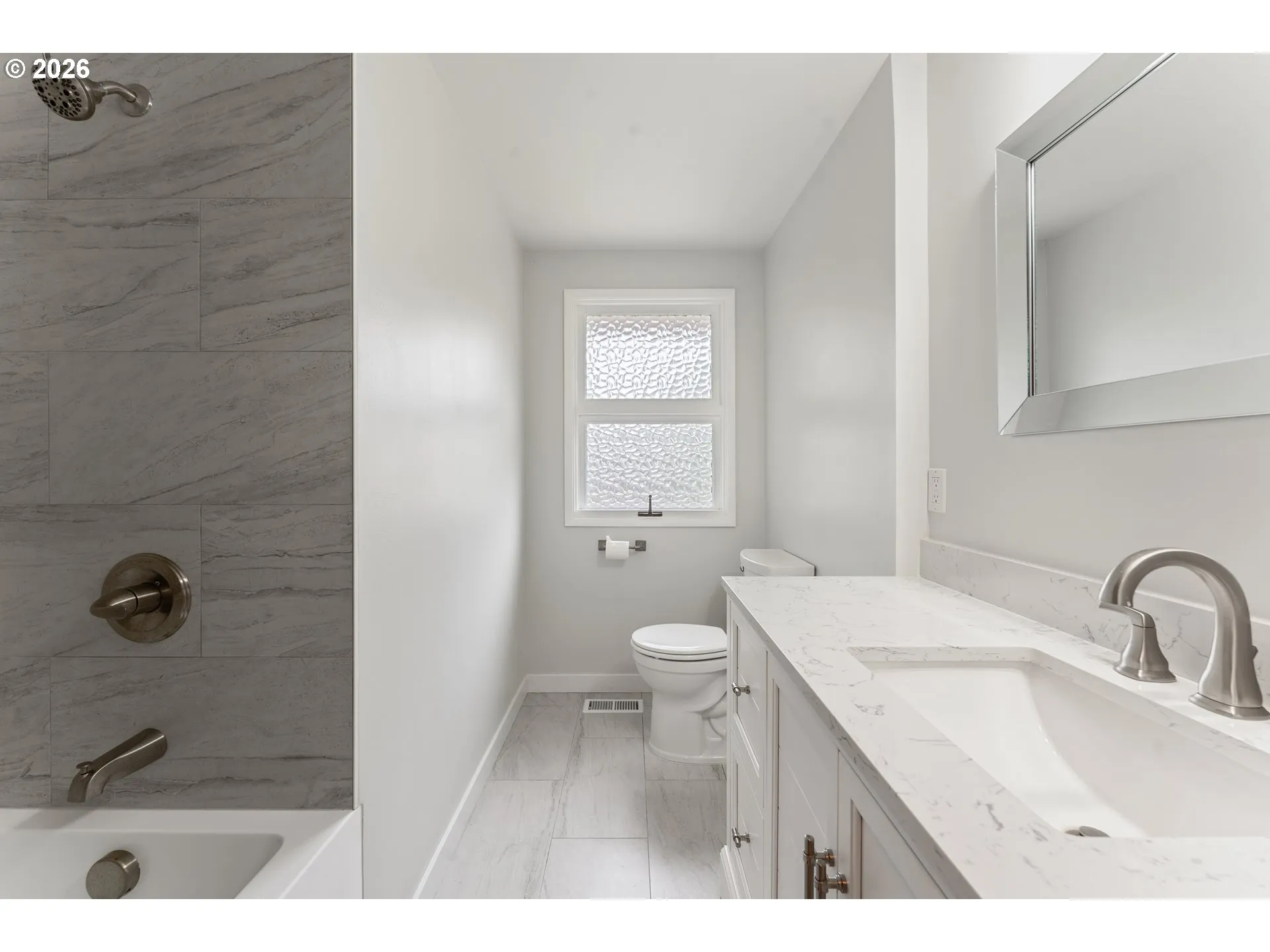 Bathroom-Upper
