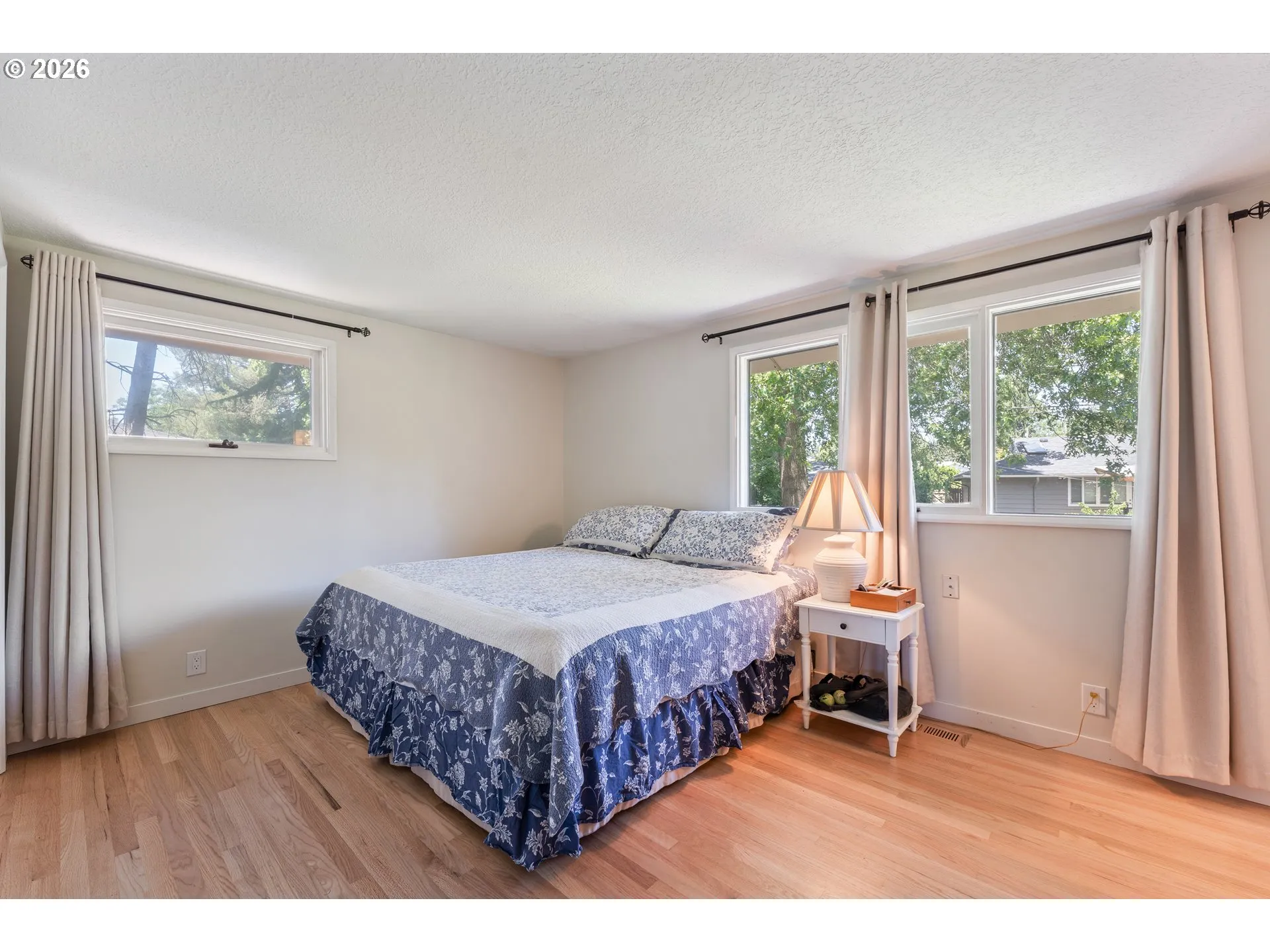 Primary Bedroom-Main