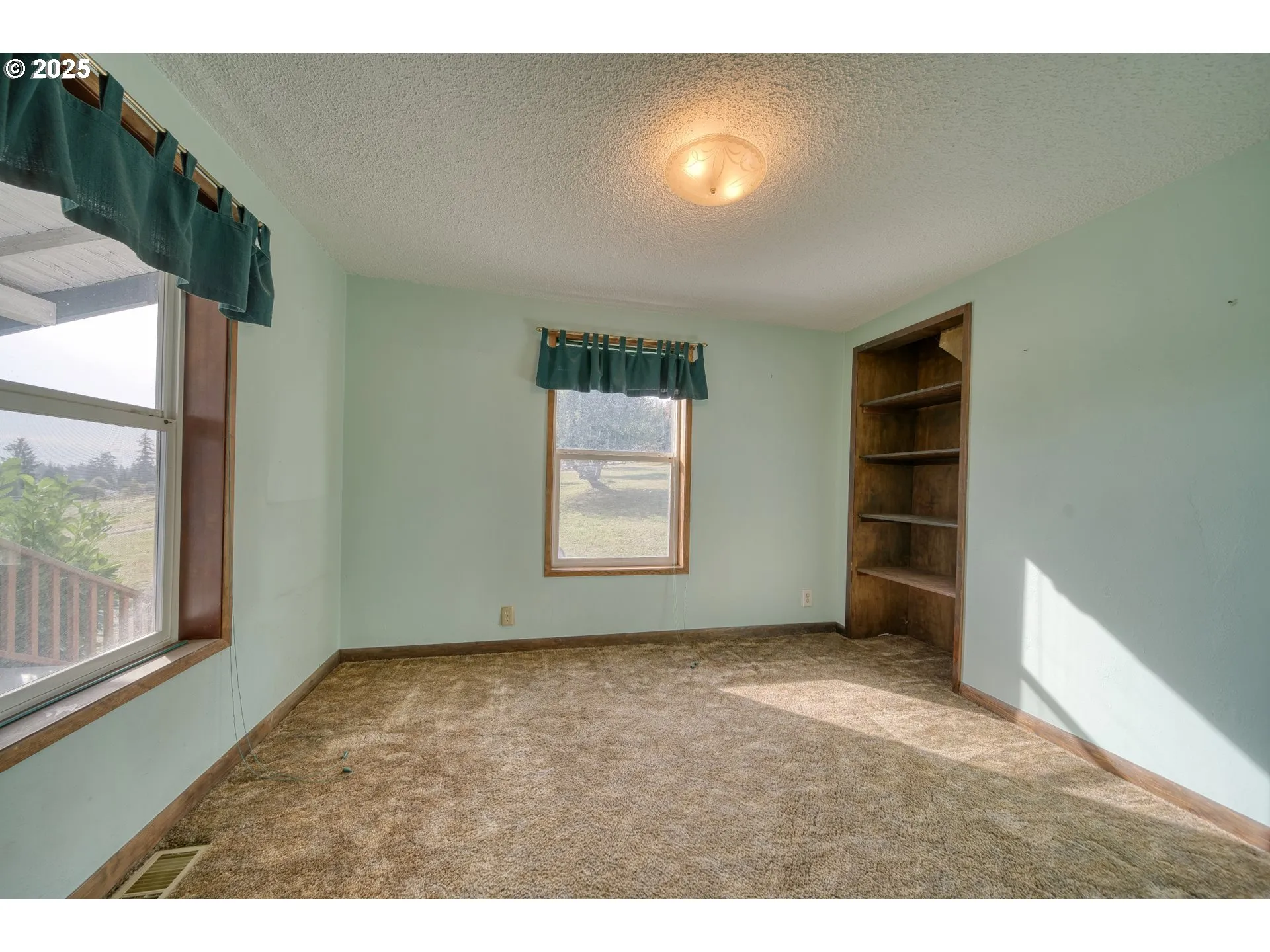 Bedroom-Main
