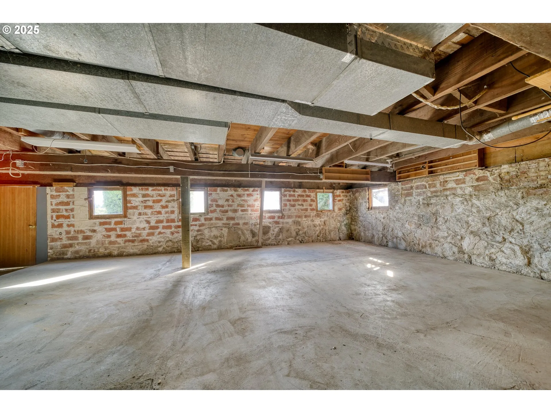 Basement-Unfinished