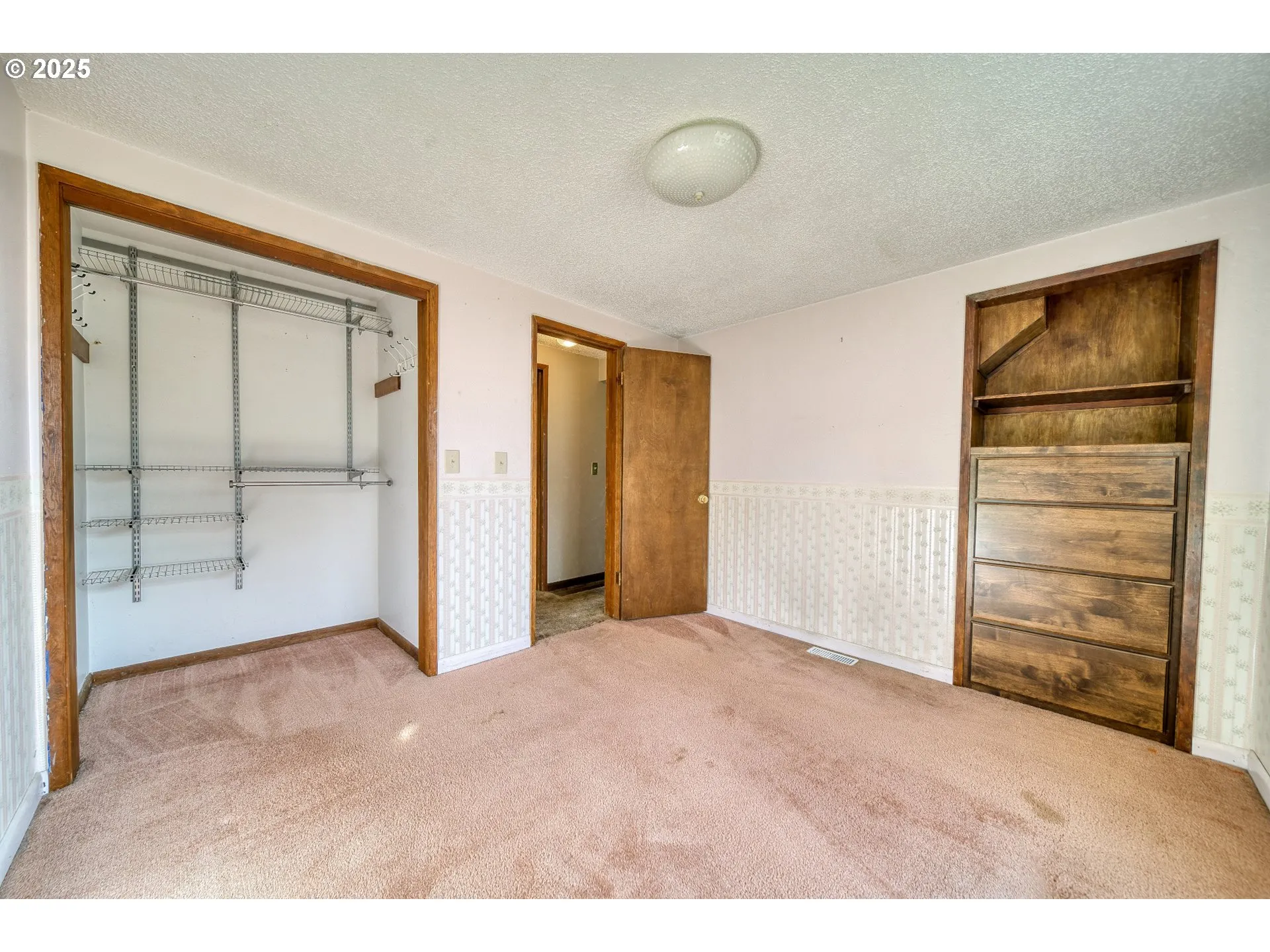 Bedroom-Main