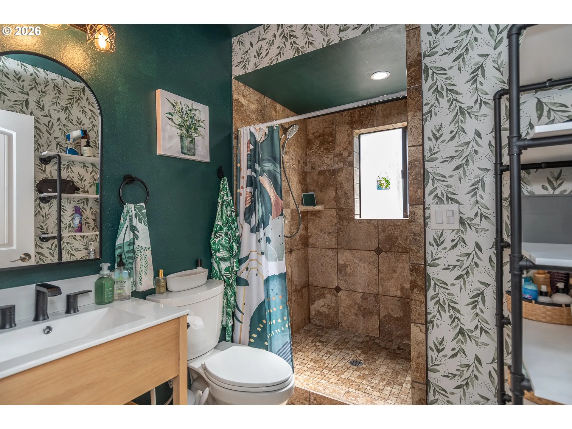Bathroom, Attached-Walk in Shower