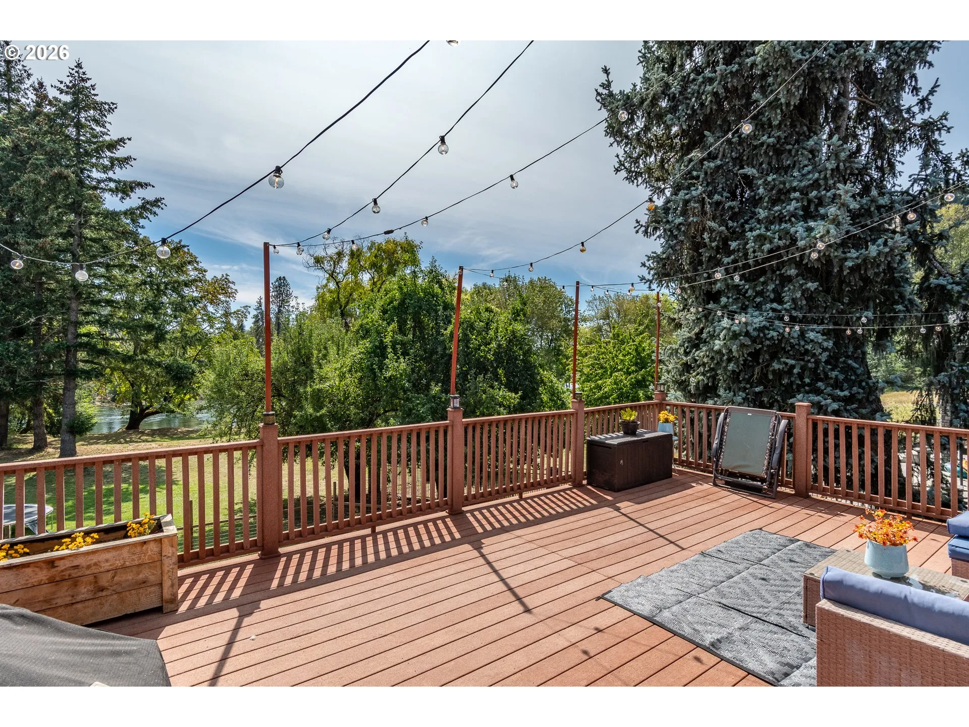 Deck-Upper