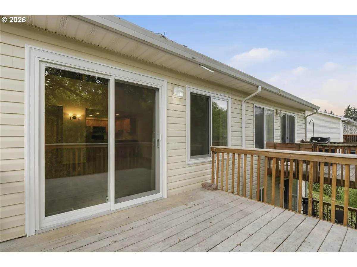 Deck-Main