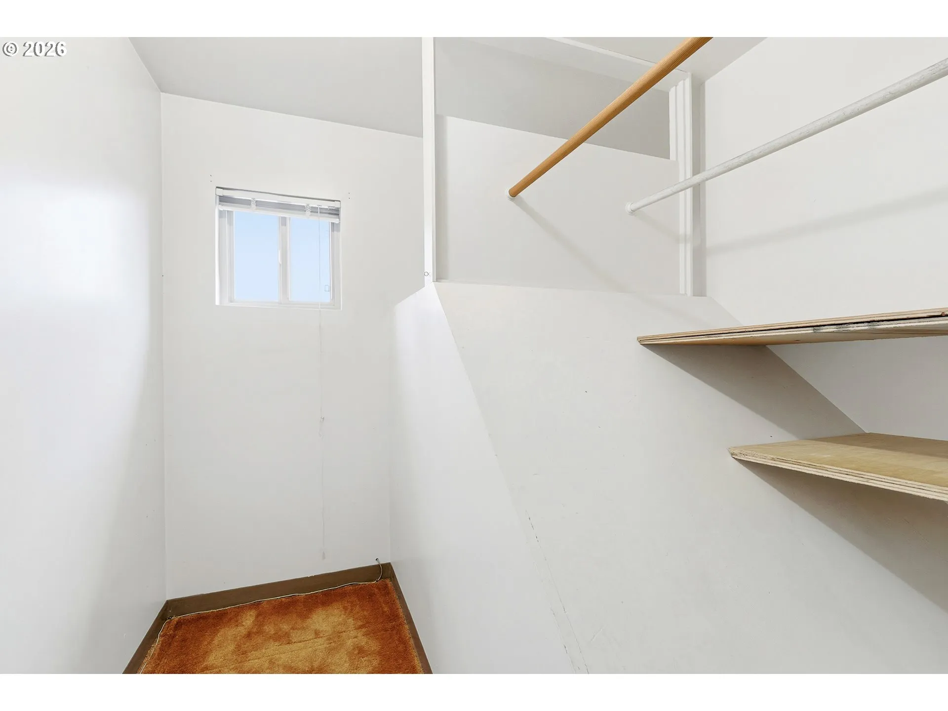 Bedroom-Walk-In Closet