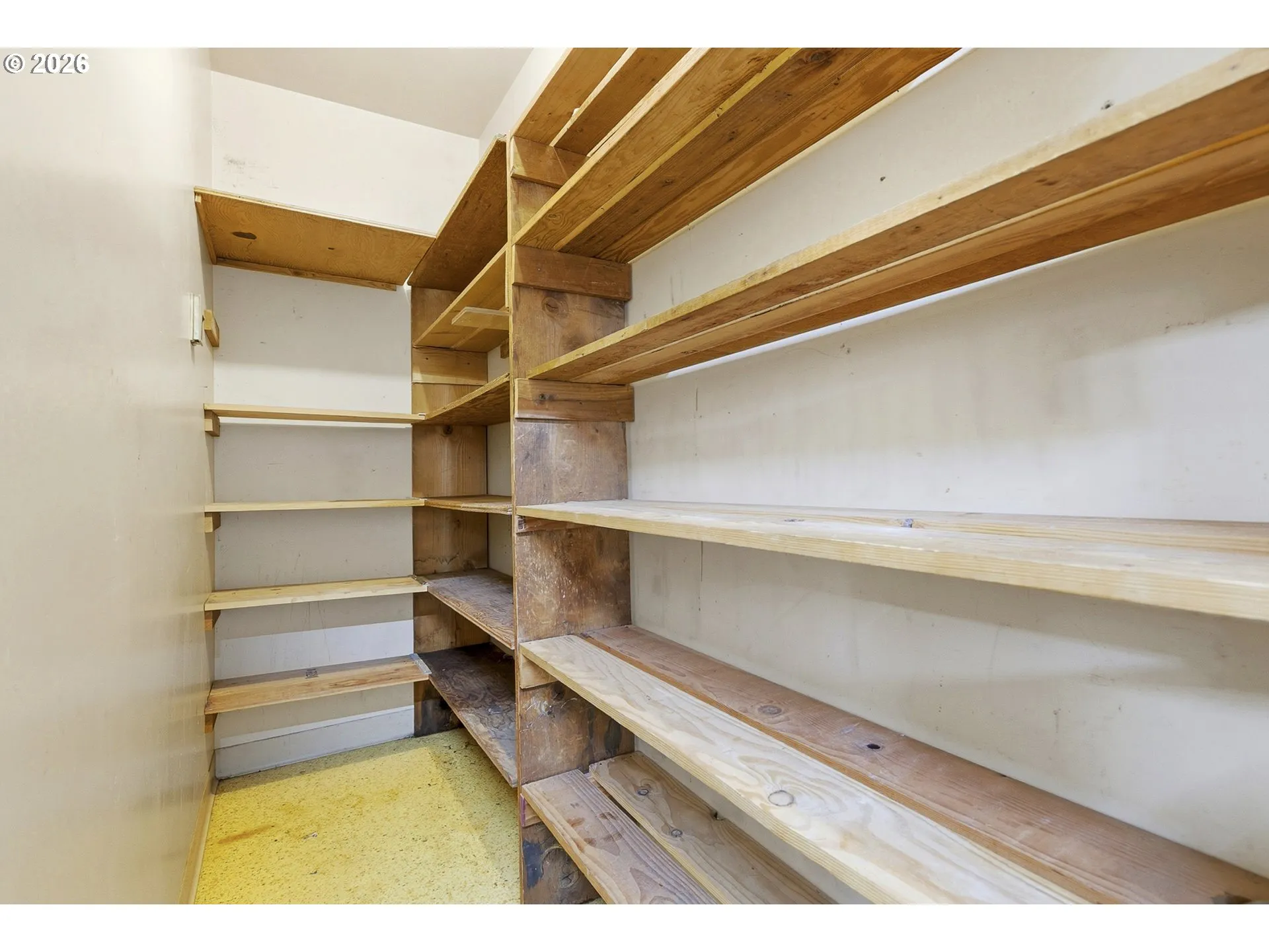 Pantry-Main