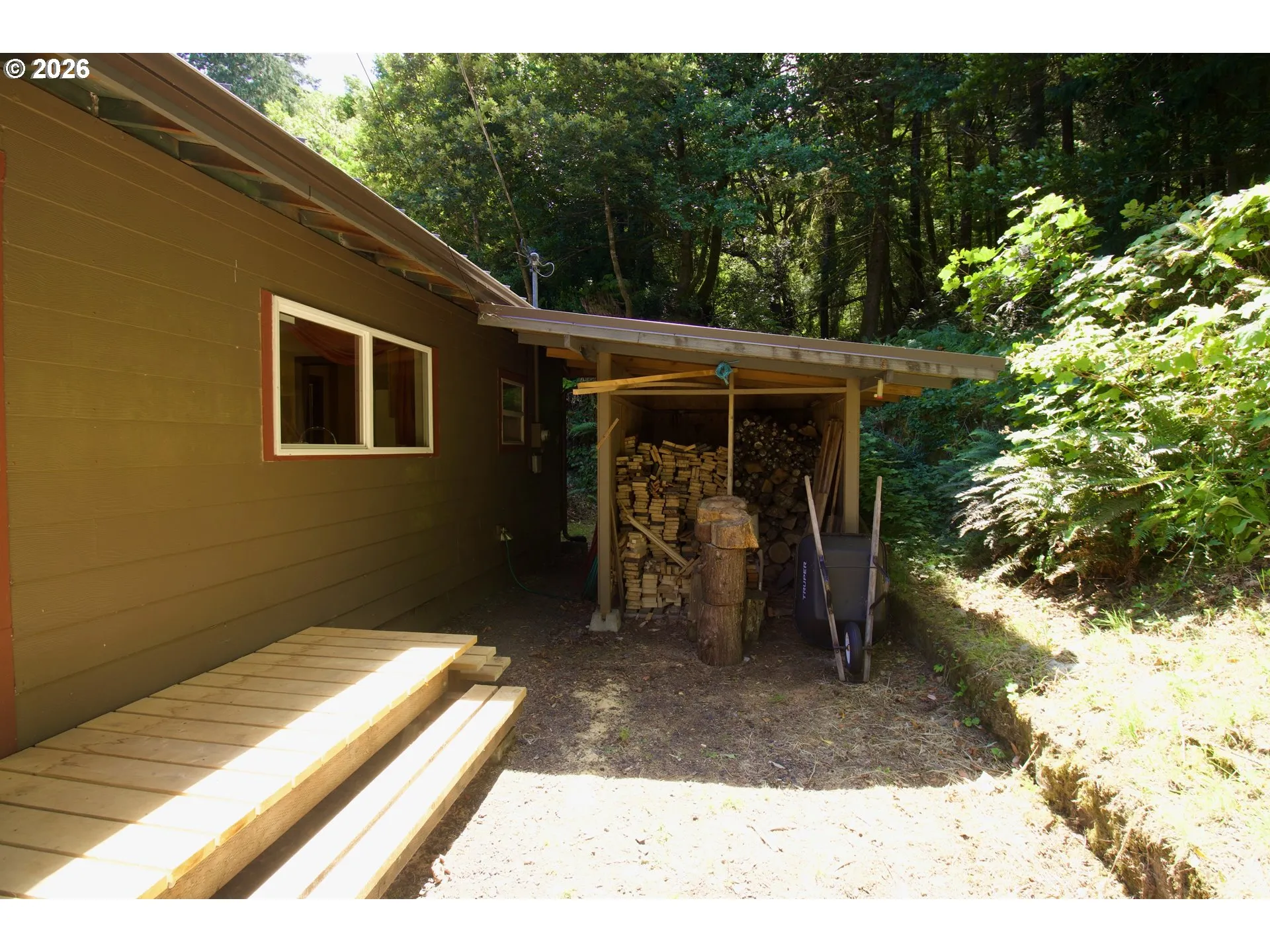 Shed