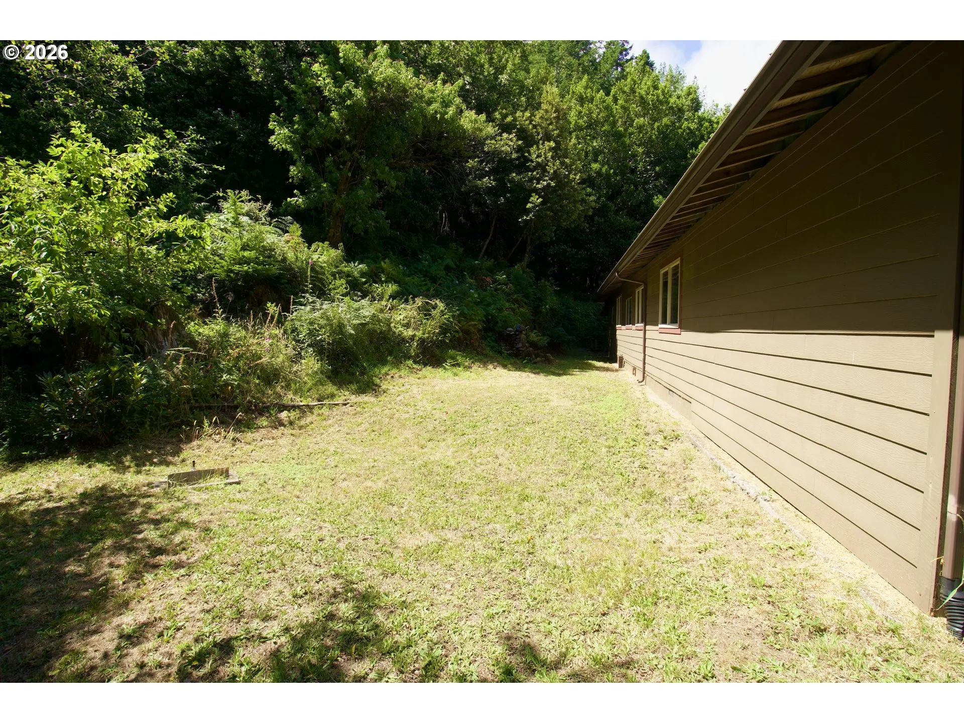 Yard-Back