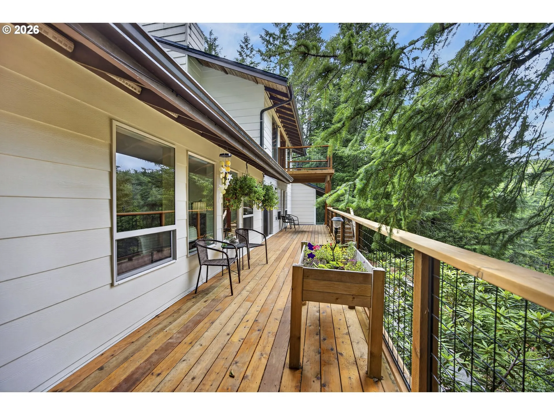 Deck-Main