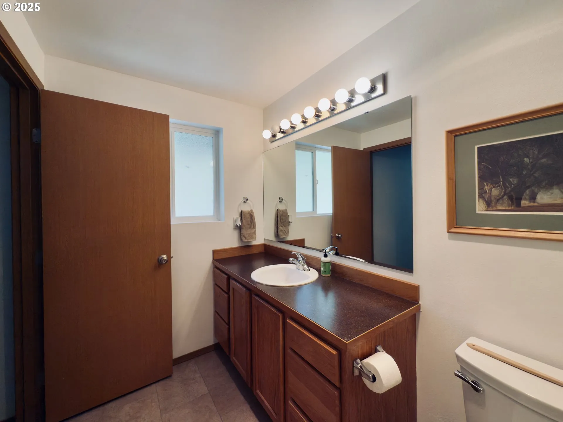 Owner's Suite Bathroom-Full Bathroom