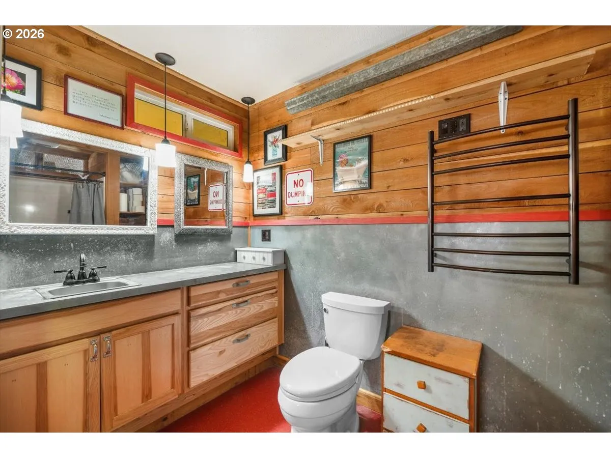 Owner's Suite Bathroom-Walk in Shower