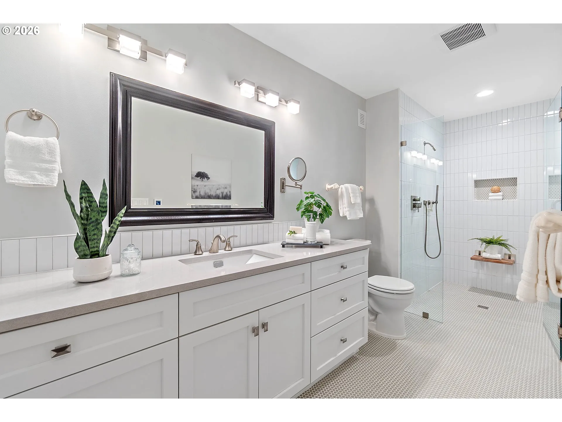 Bathroom, Attached
