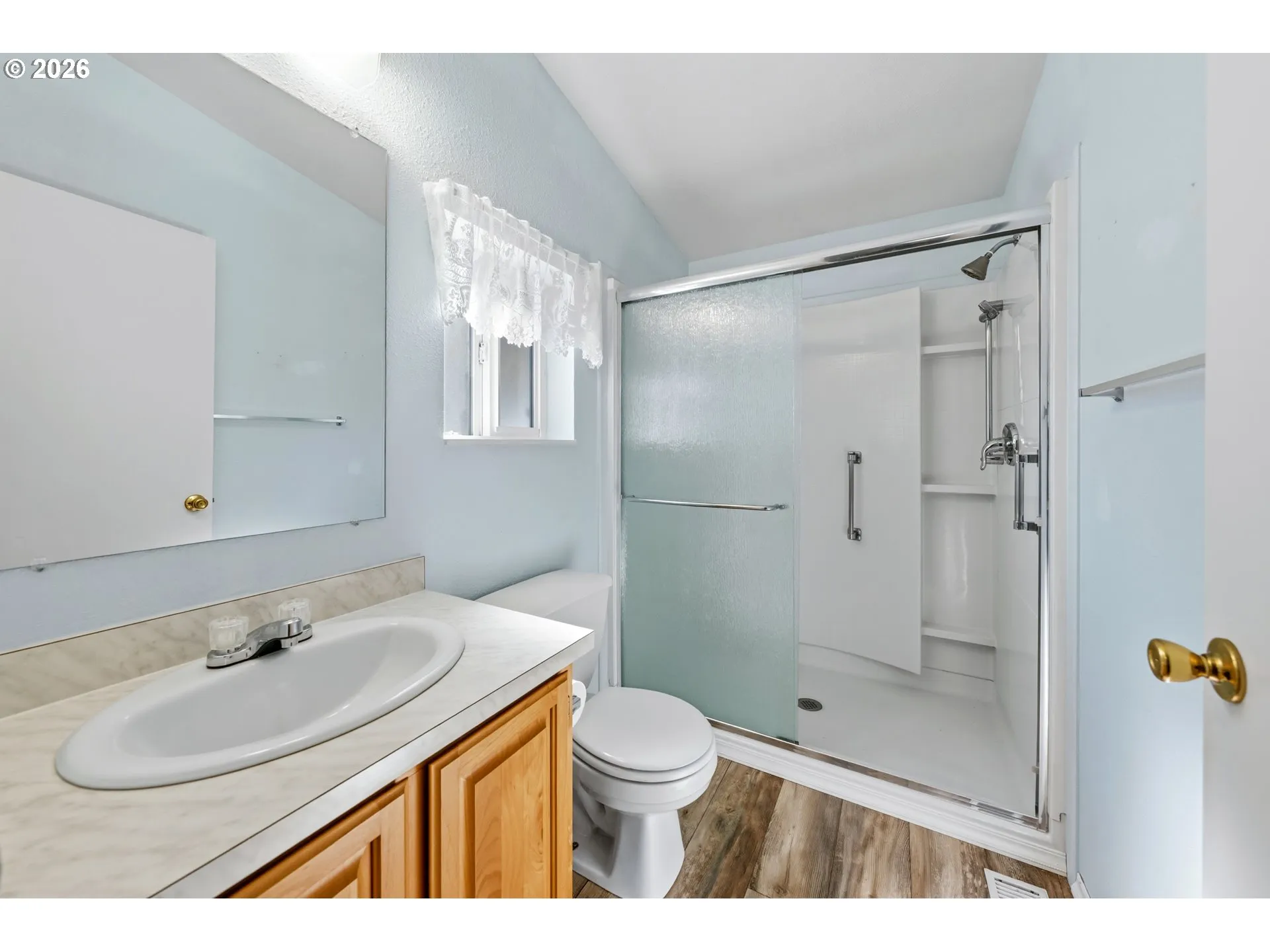 Primary Bedroom-Attached Bathroom