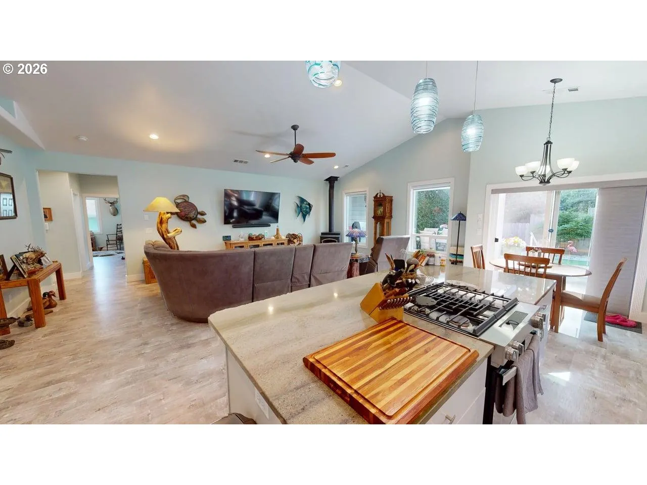 Kitchen/Living Room