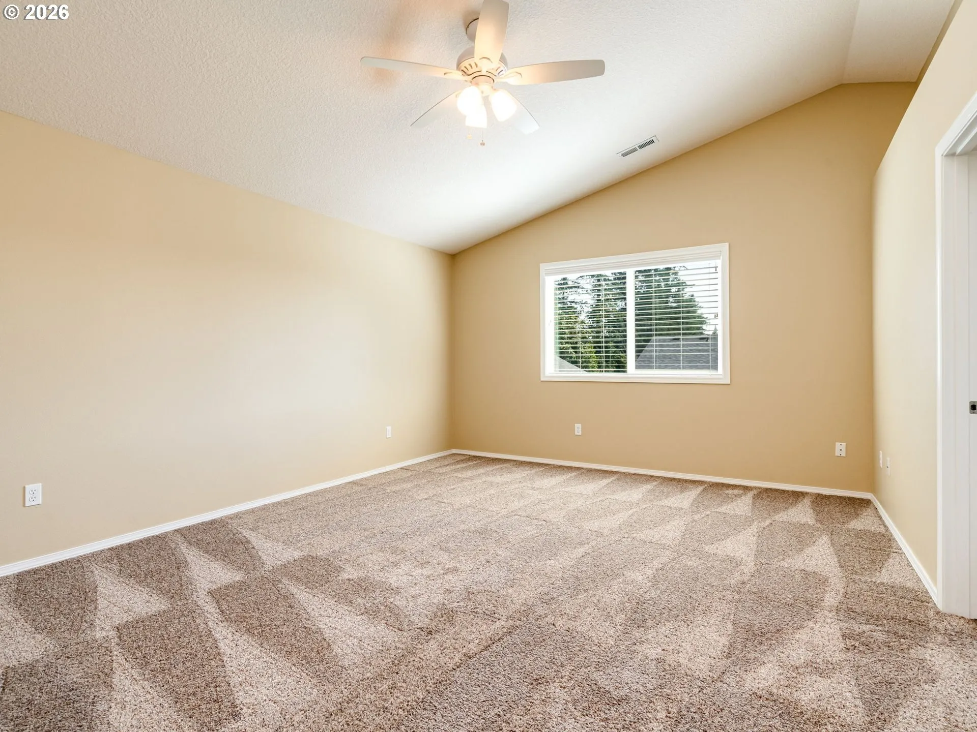 Primary Bedroom-Ceiling Fan