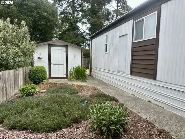 Yard-Side