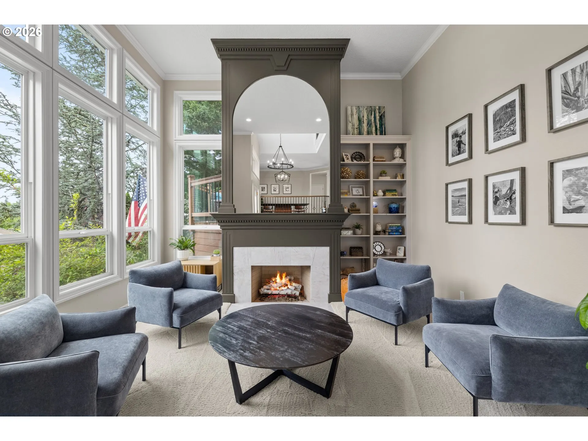 Living Room-Fireplace