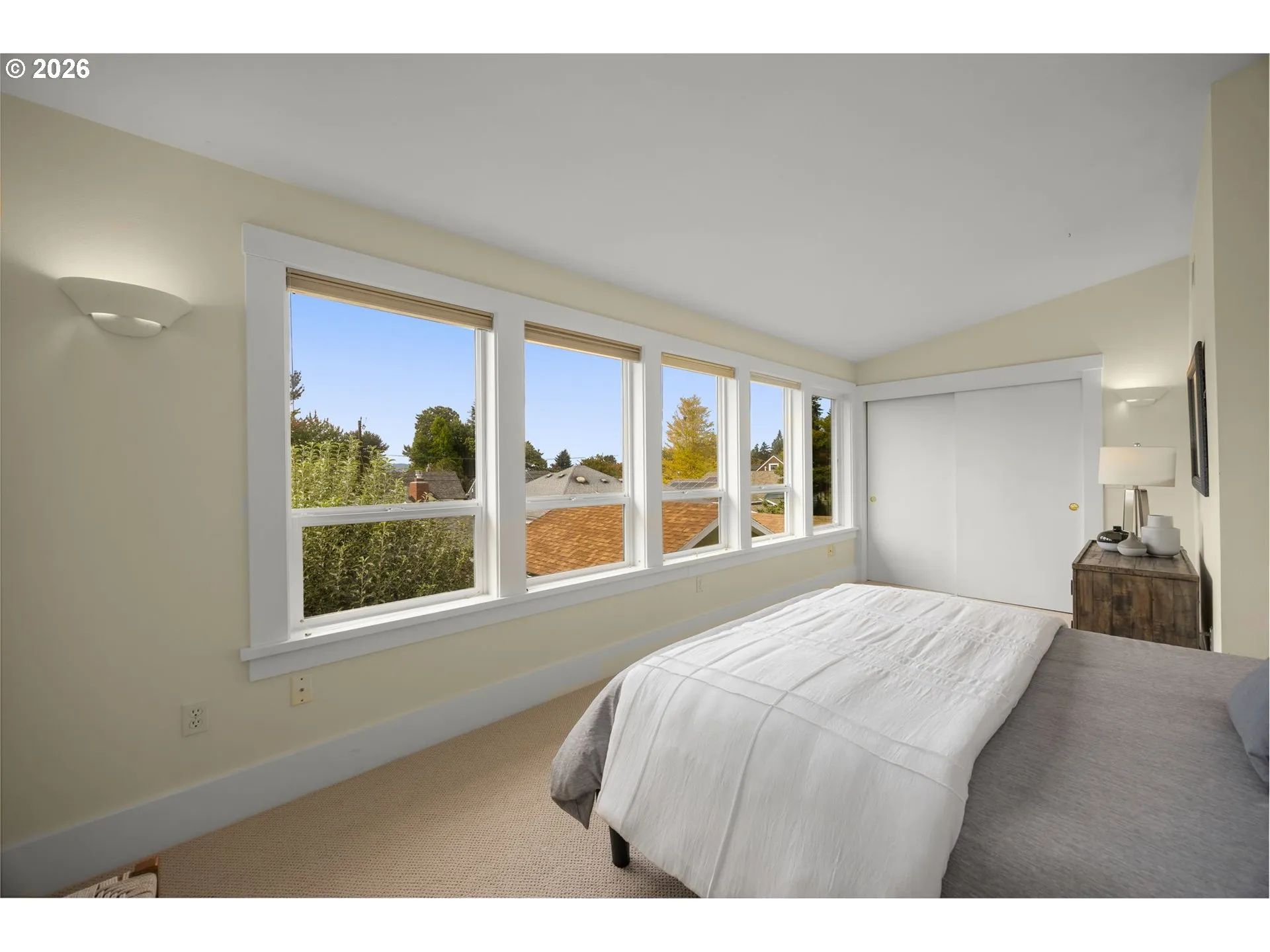 Primary Bedroom-Upper