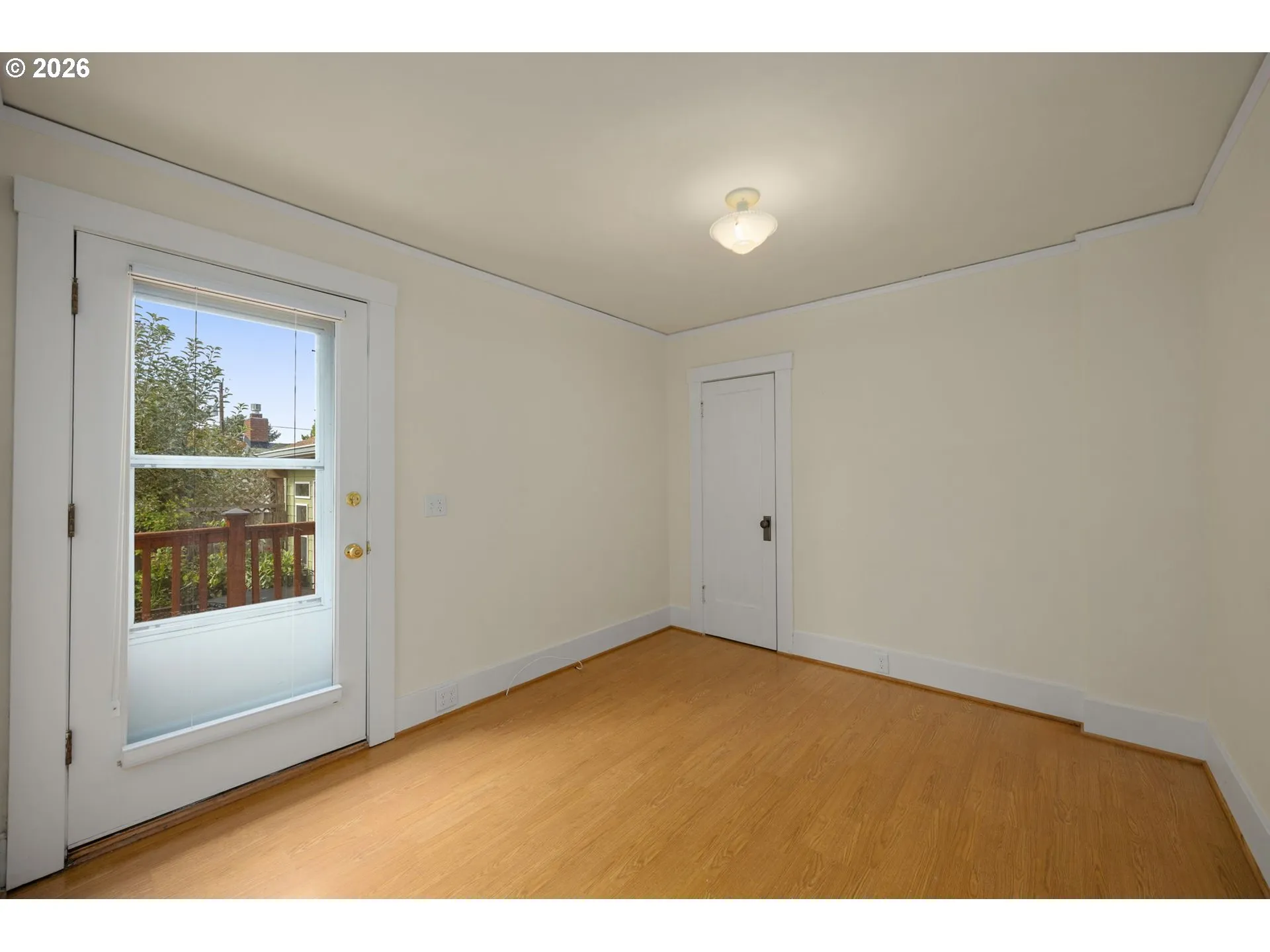 Bedroom-Main