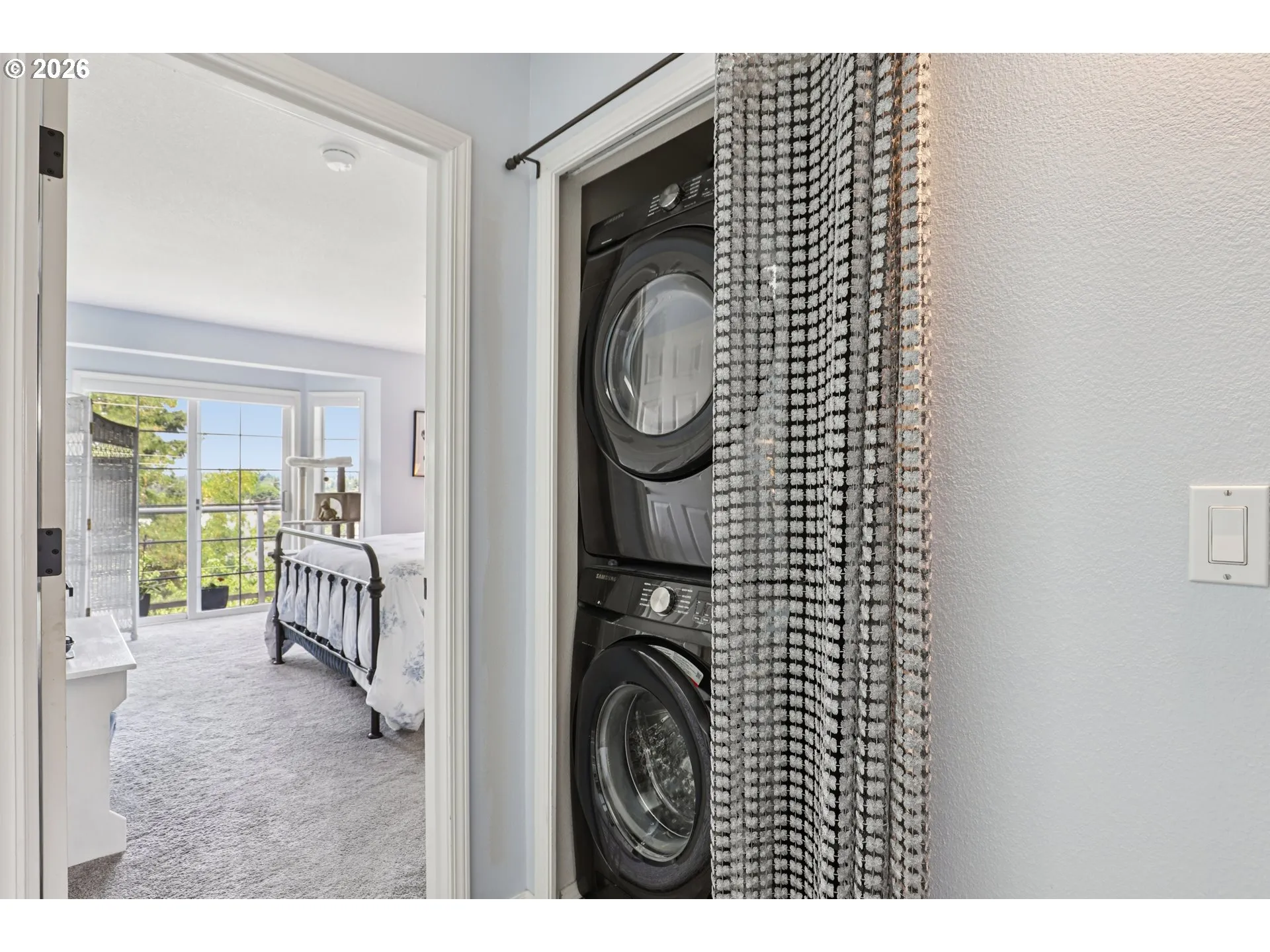 Laundry-Upper
