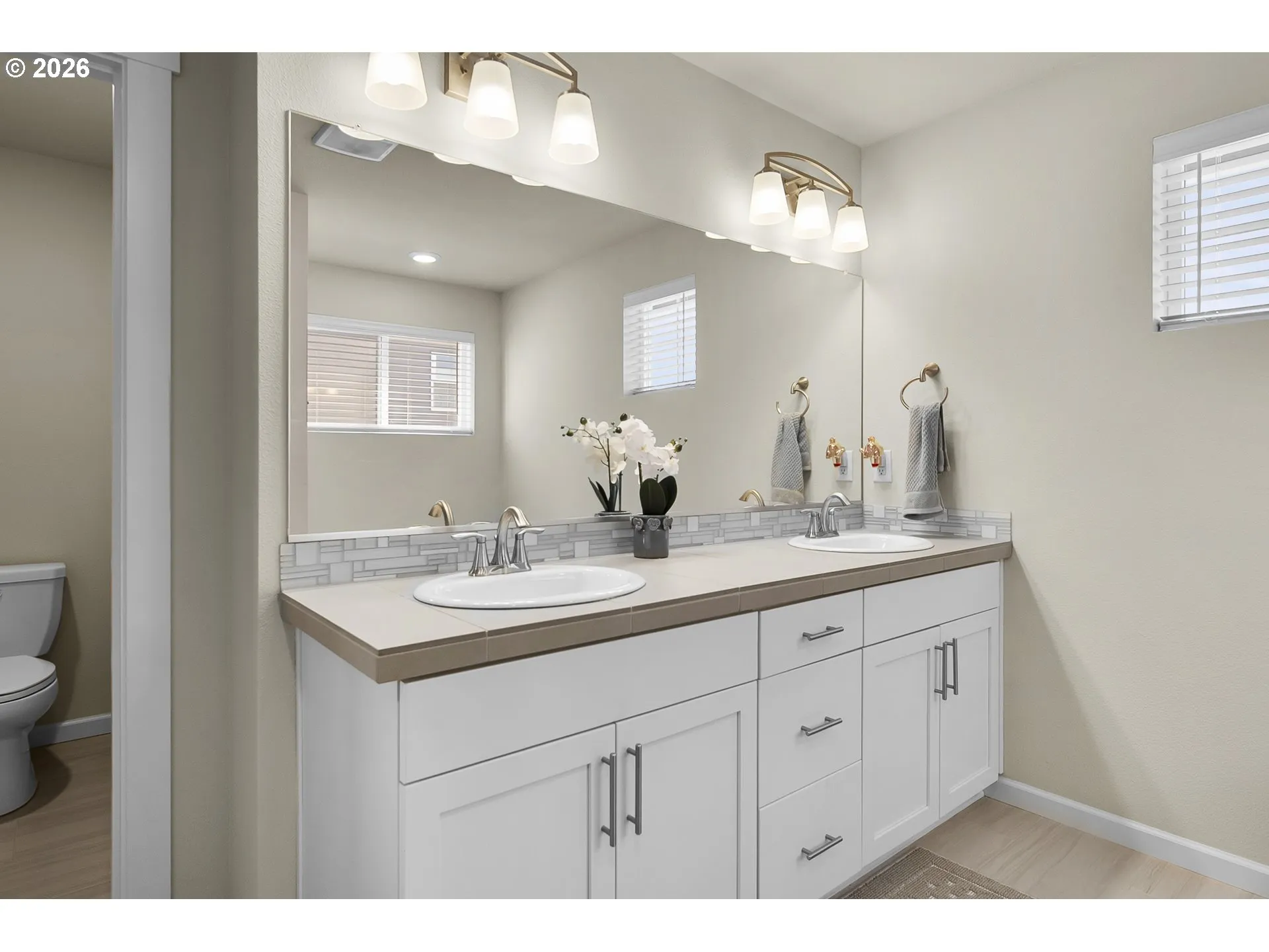 Bathroom, Attached-Double Sinks