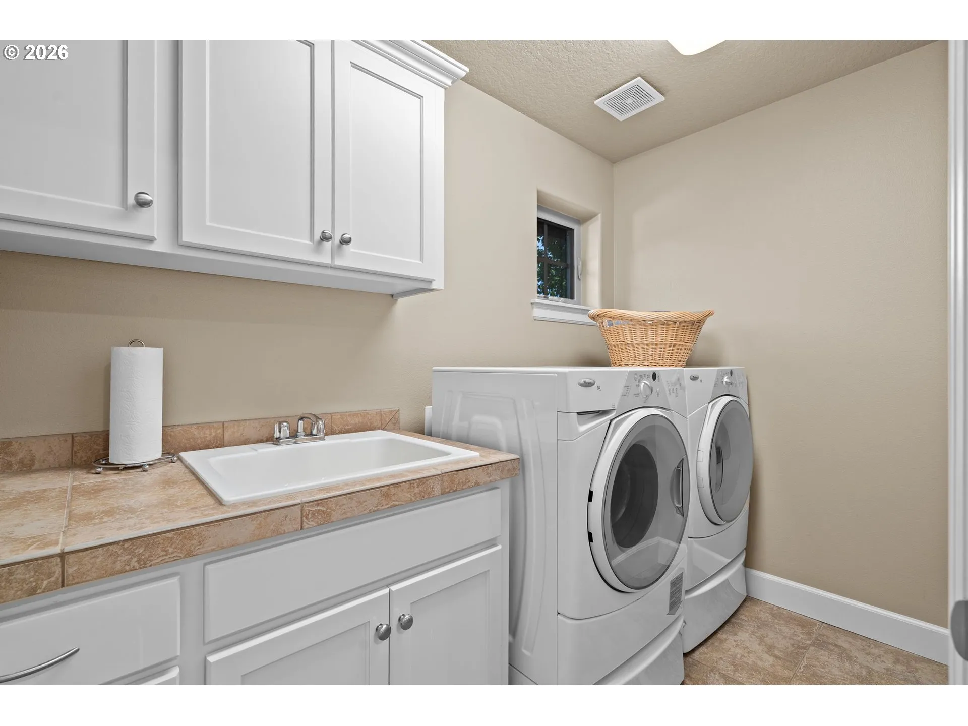 Laundry-Upper