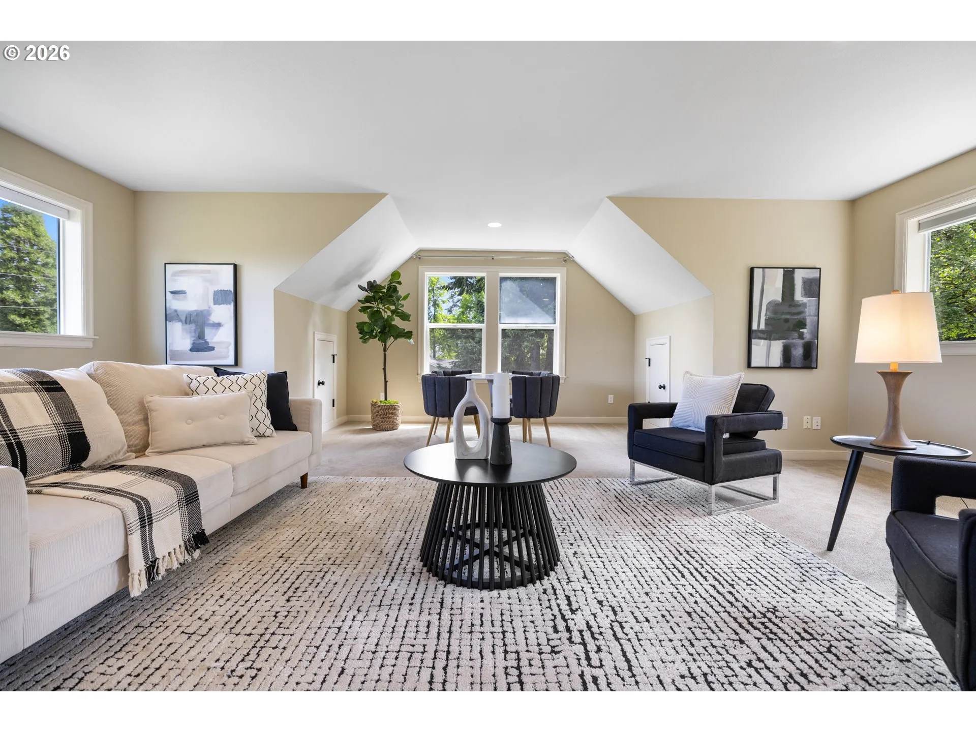 Bonus Room-Upper