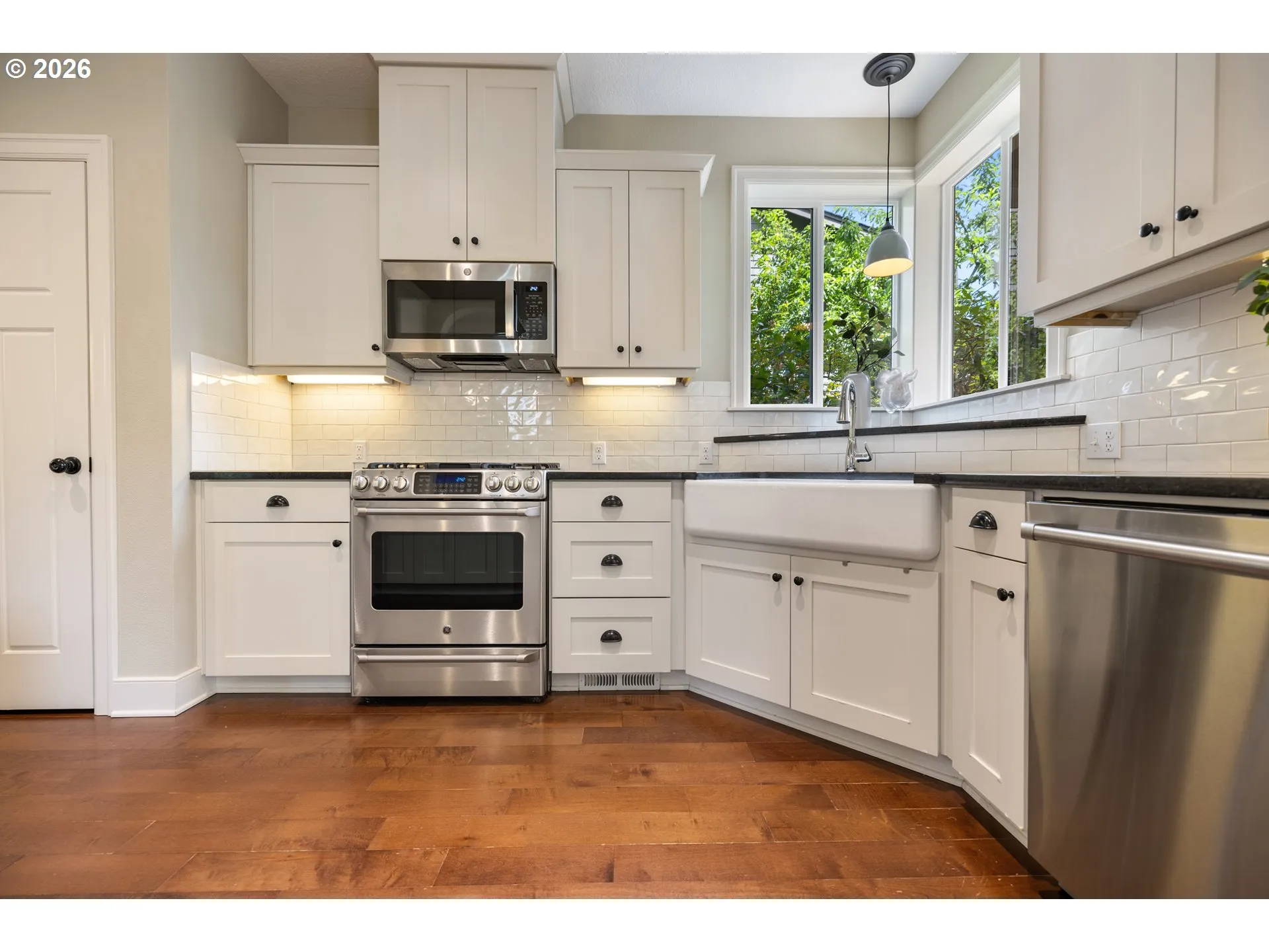 Kitchen-Oven